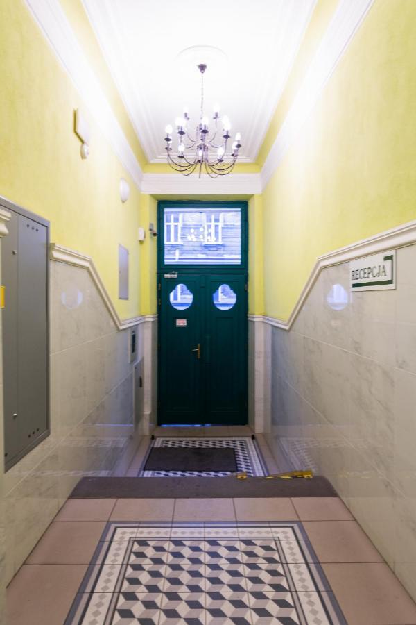 크라쿠프 Wonderful, Secluded And Cozy In The Center. 아파트 외부 사진